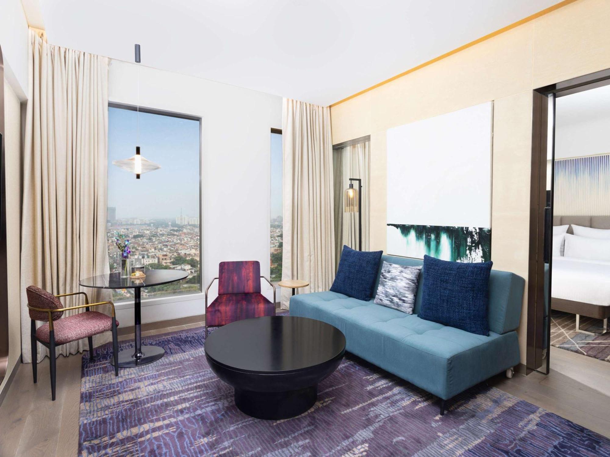 Novotel New Delhi City Centre Exteriör bild